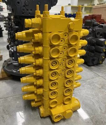 PC60-7 دریچه کنترل اصلی هیدرولیک Assy برای قطعات معدنی Komatsu 723-26-11100 723-26-10104 723-26-10102 723-26-10101 دریچه کنترل اصلی OEMtrol Valve